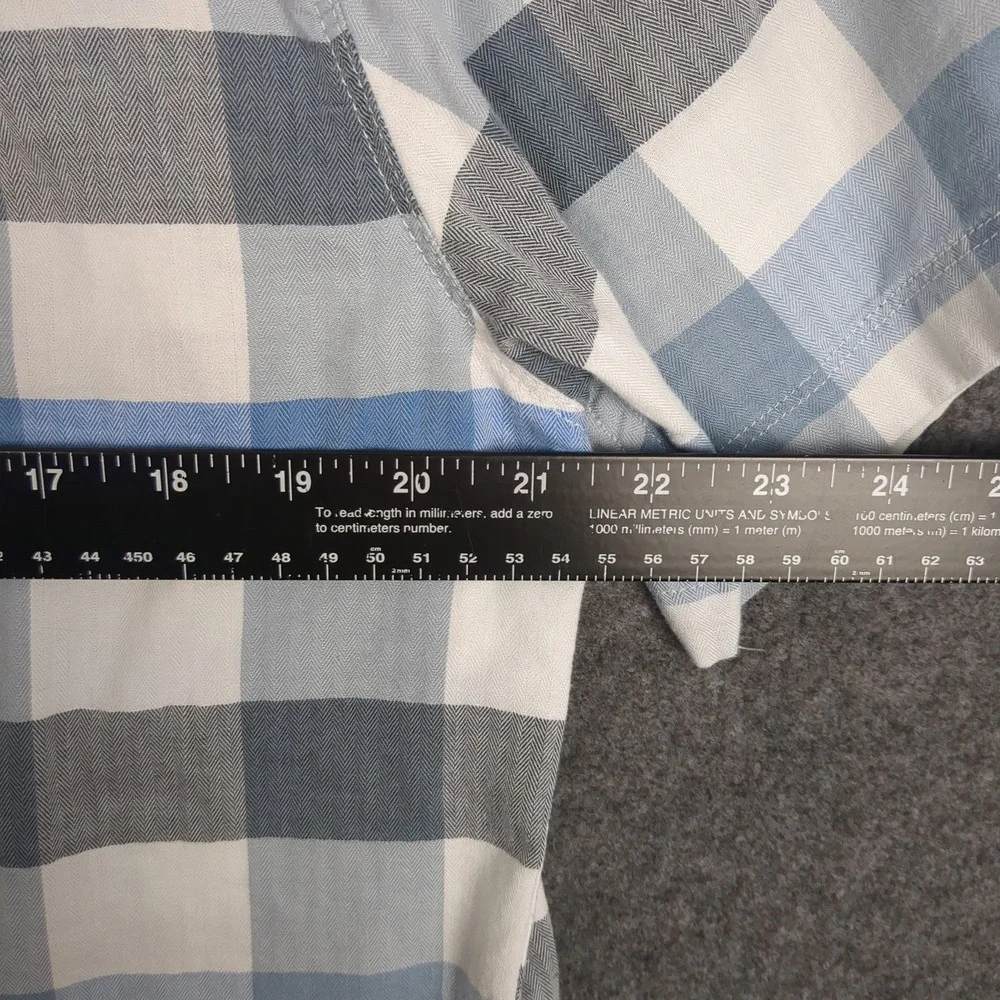 The North Face Mens Large Blue Gray Plaid Check Short Sleeve‎ Button Up Shirt